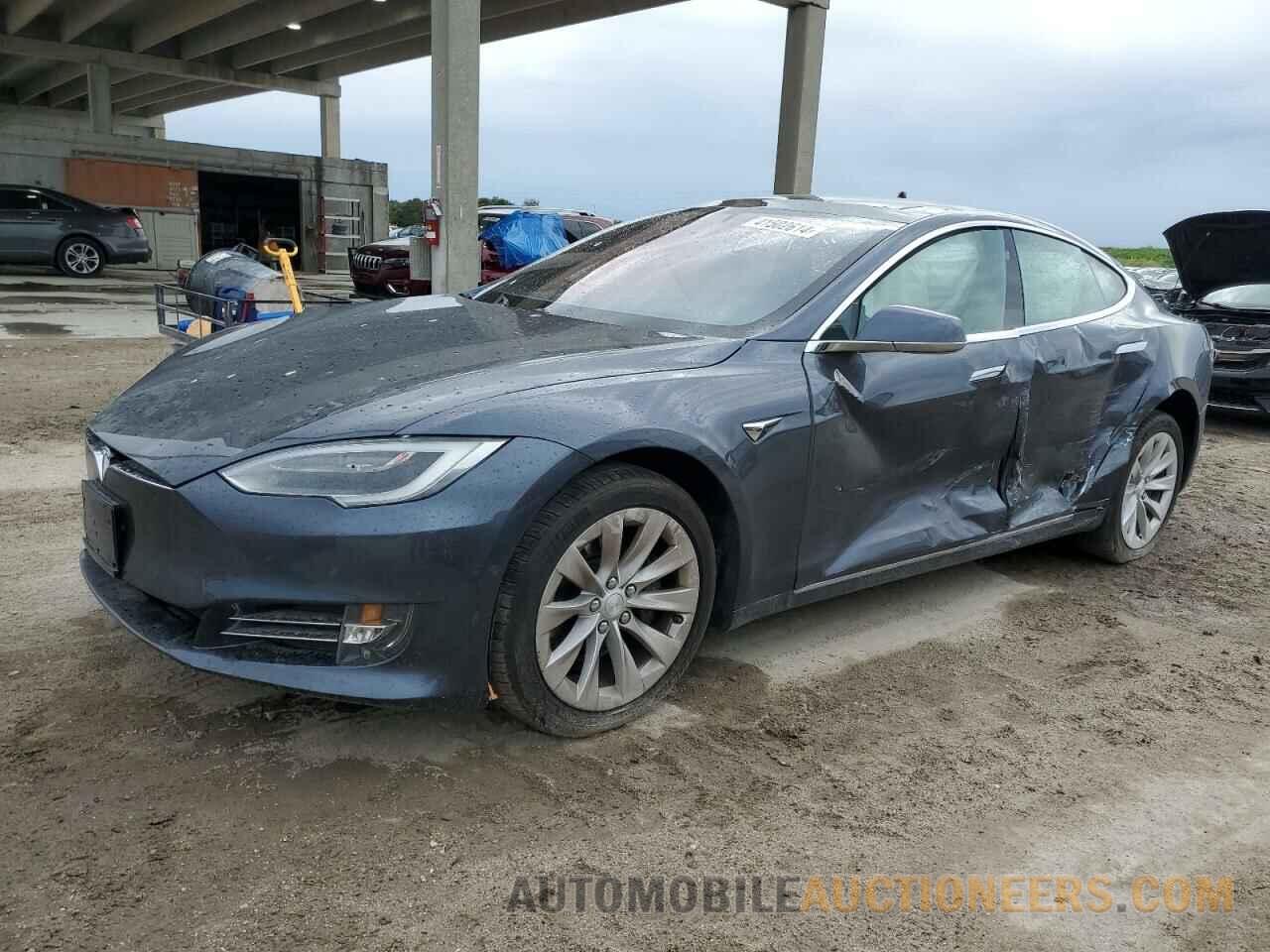 5YJSA1E26JF261836 TESLA MODEL S 2018