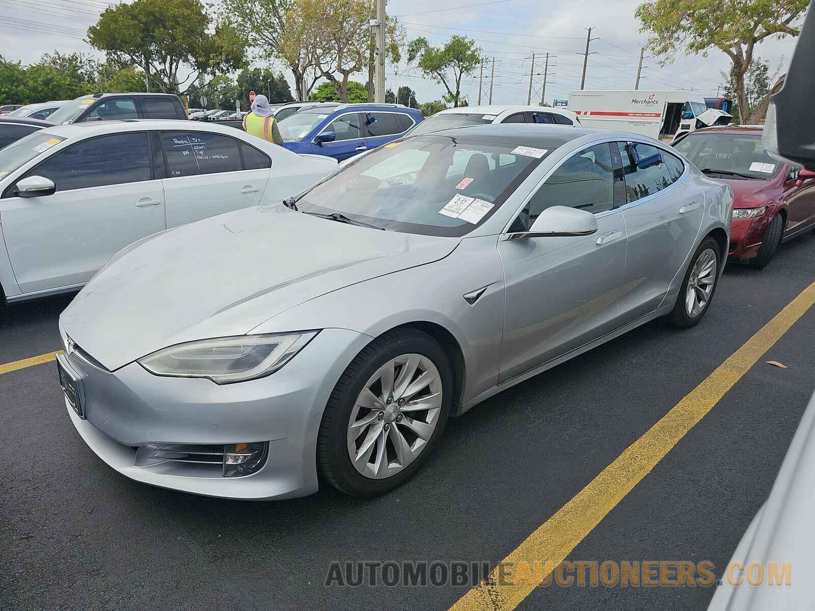 5YJSA1E26JF281892 Tesla Model S 2018