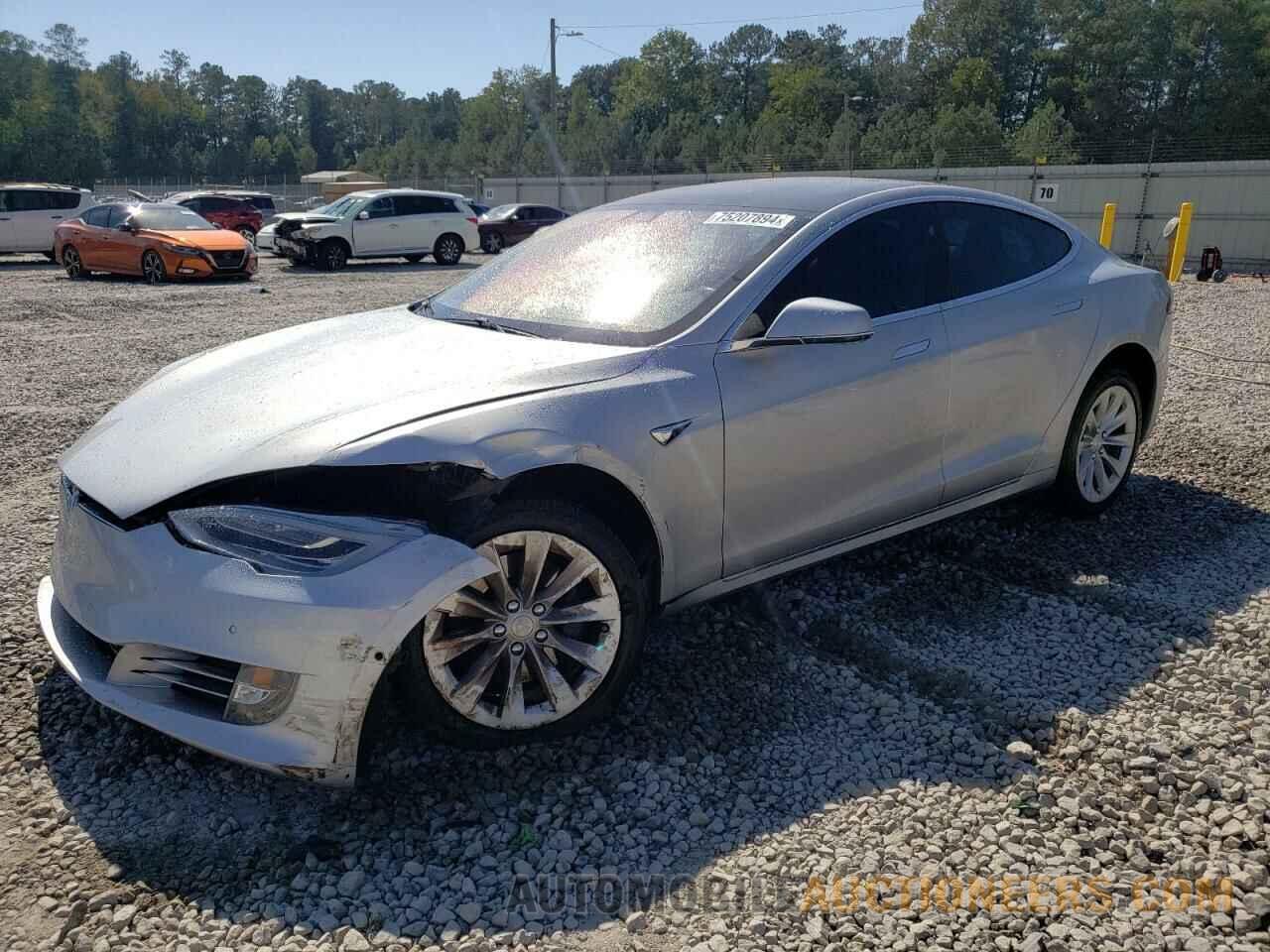 5YJSA1E26JF283917 TESLA MODEL S 2018