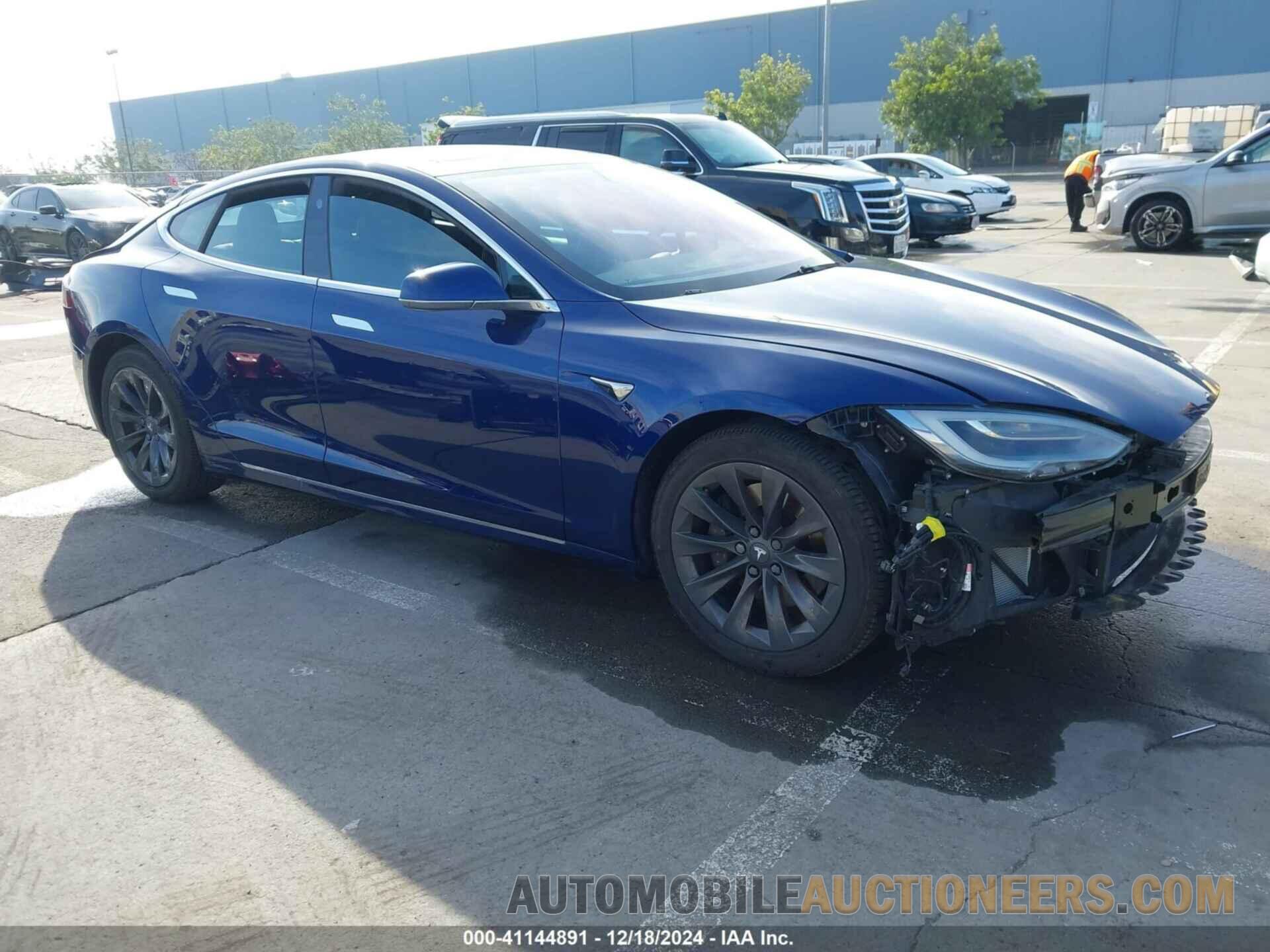 5YJSA1E26JF295615 TESLA MODEL S 2018