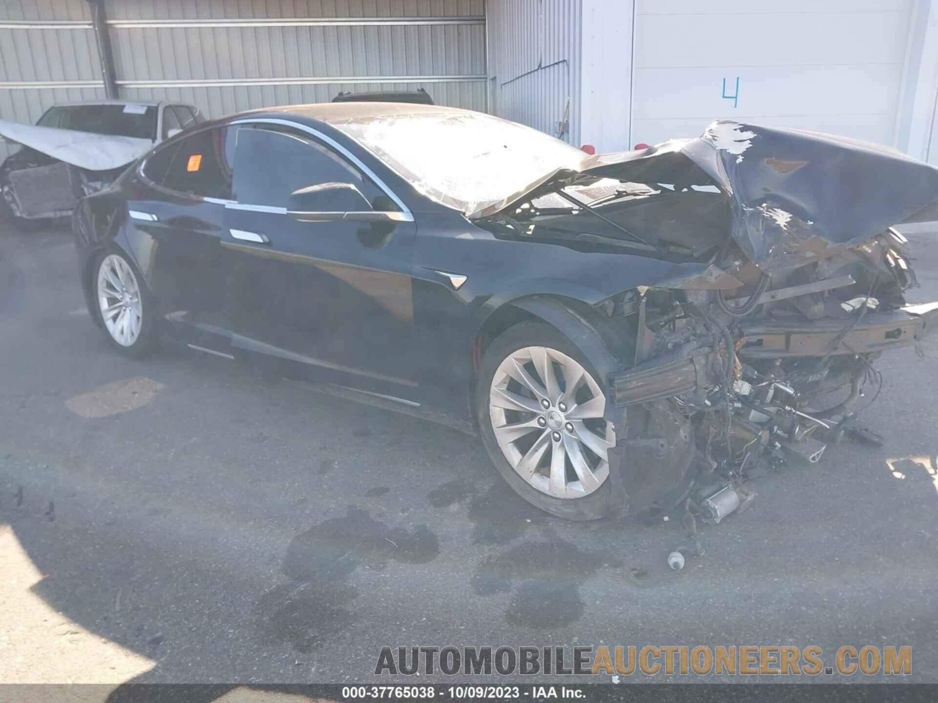 5YJSA1E26JF296988 TESLA MODEL S 2018