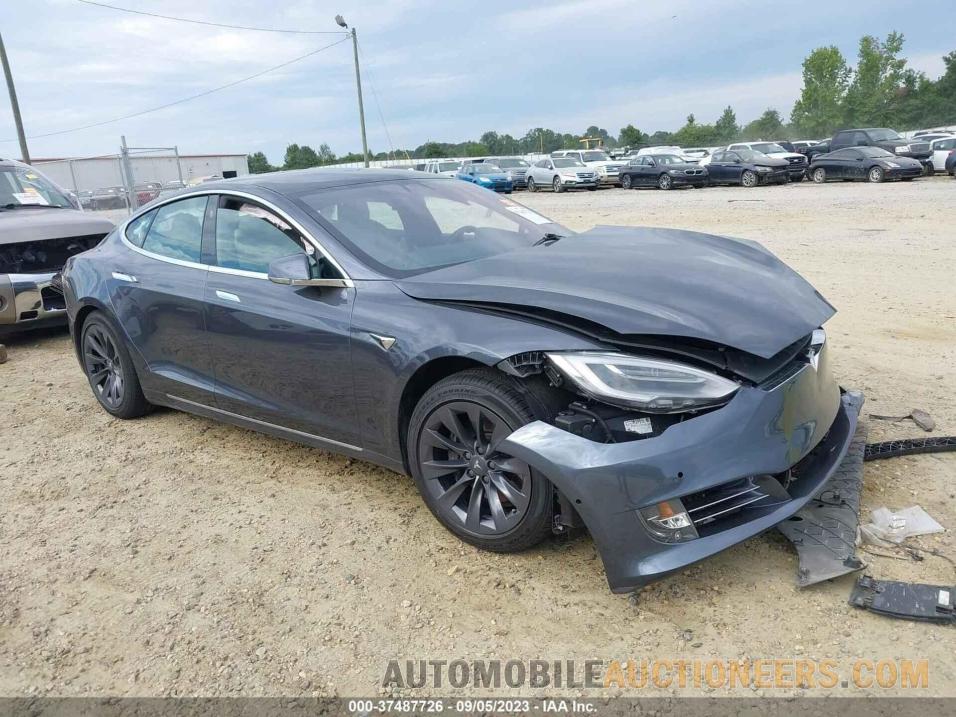 5YJSA1E26LF395930 TESLA MODEL S 2020