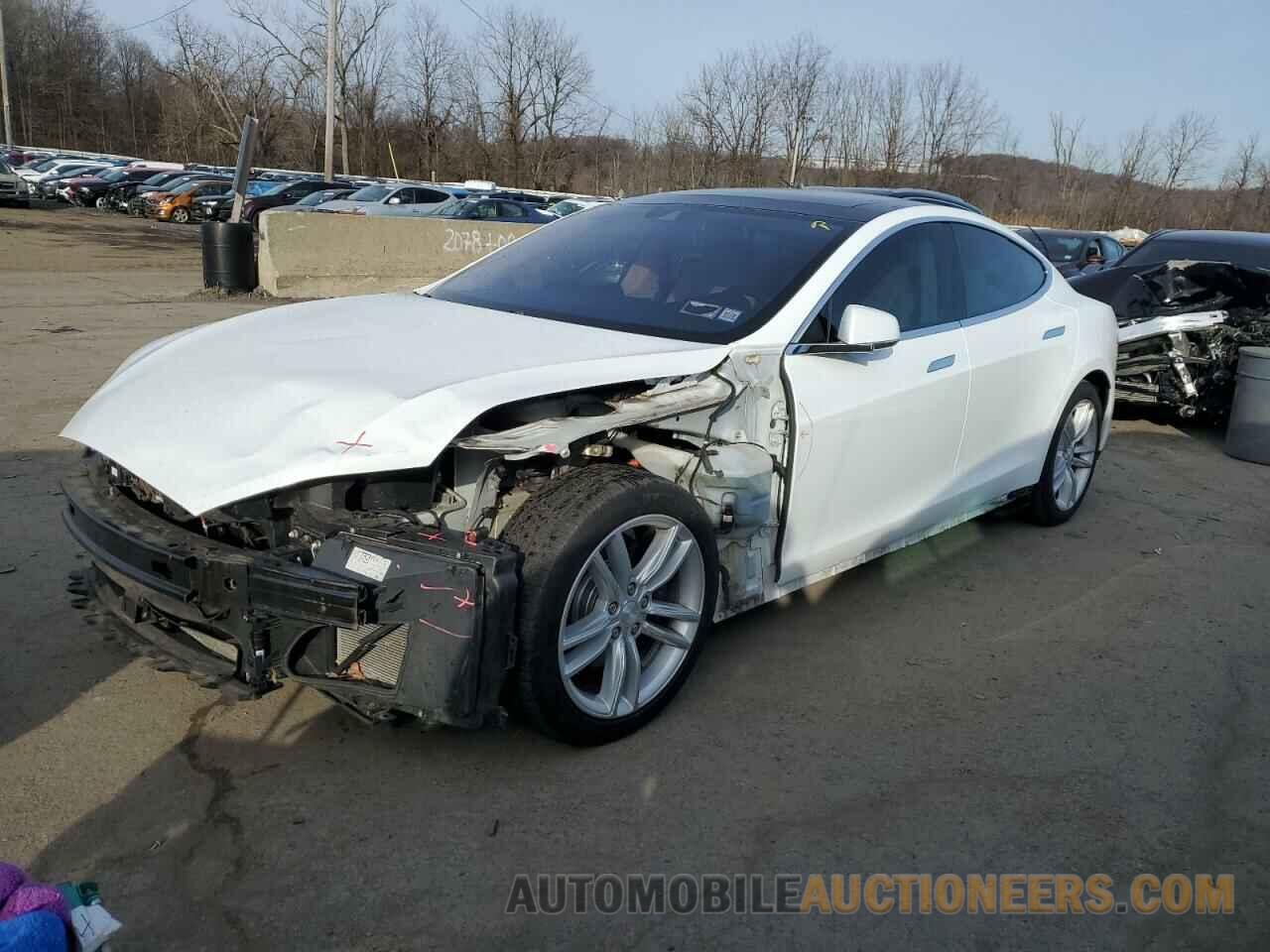 5YJSA1E27FF115694 TESLA MODEL S 2015