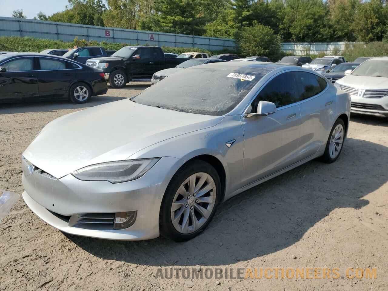 5YJSA1E27HF185120 TESLA MODEL S 2017