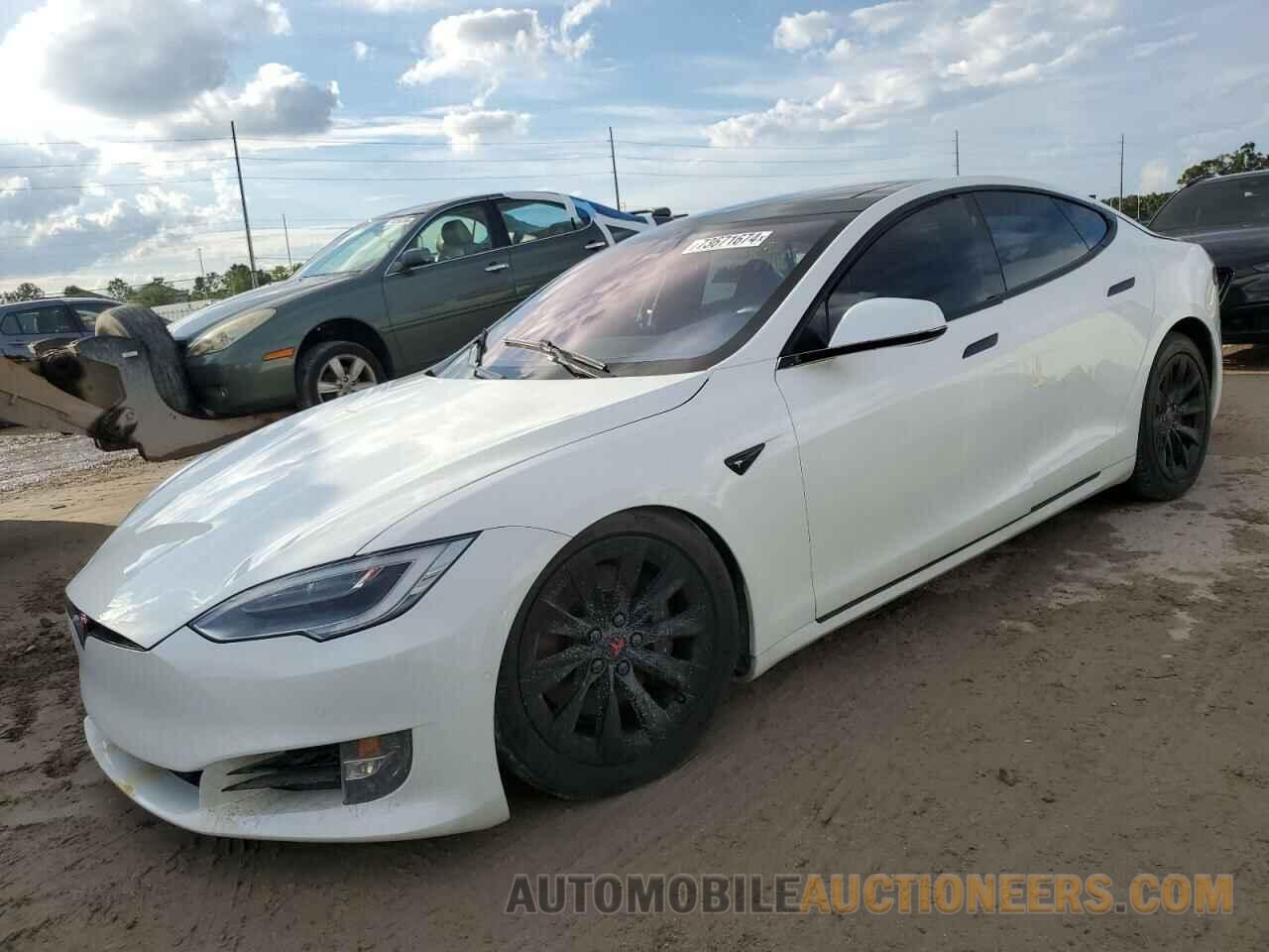 5YJSA1E27HF232288 TESLA MODEL S 2017