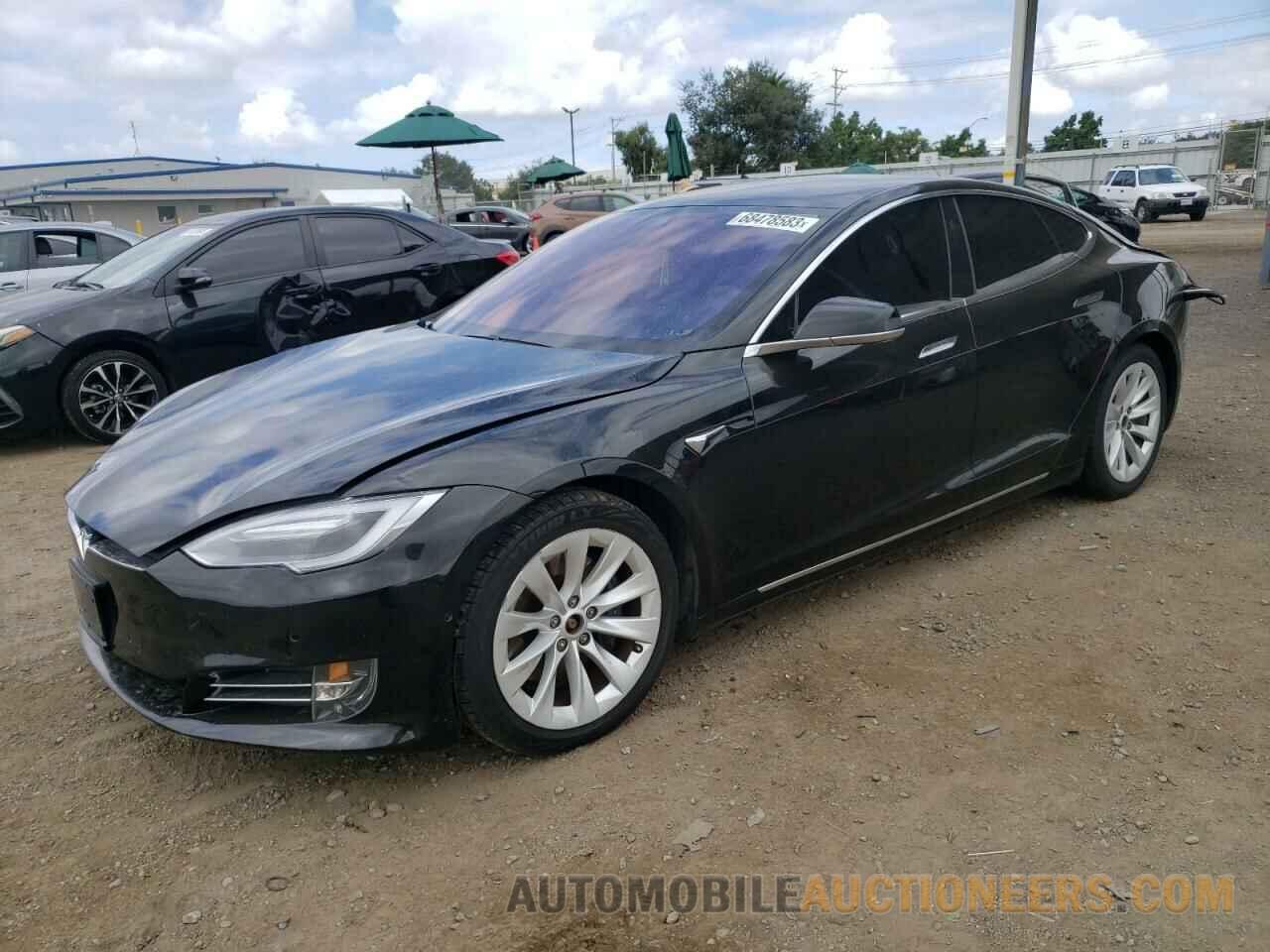 5YJSA1E27JF248402 TESLA MODEL S 2018