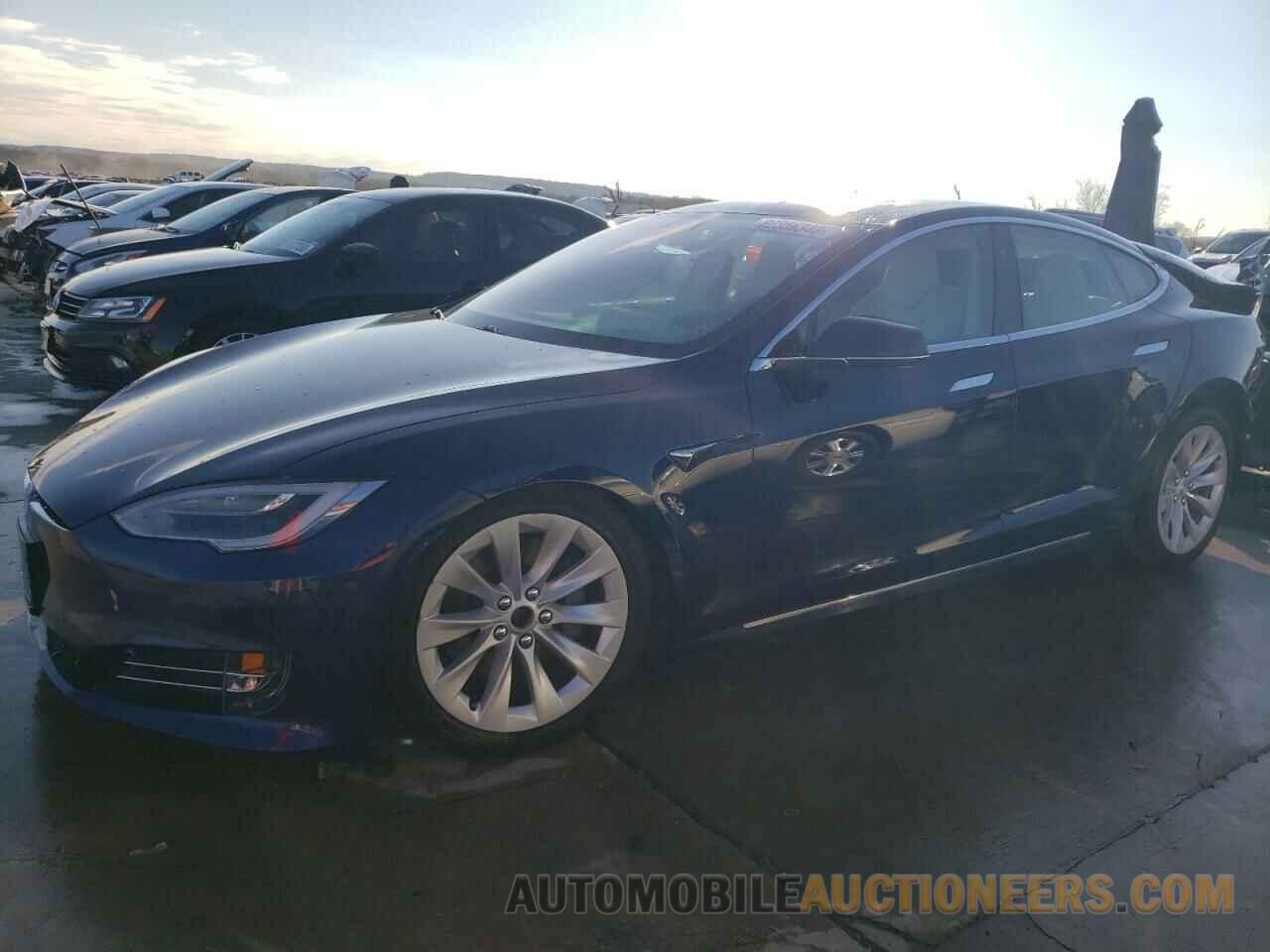 5YJSA1E27JF275440 TESLA MODEL S 2018