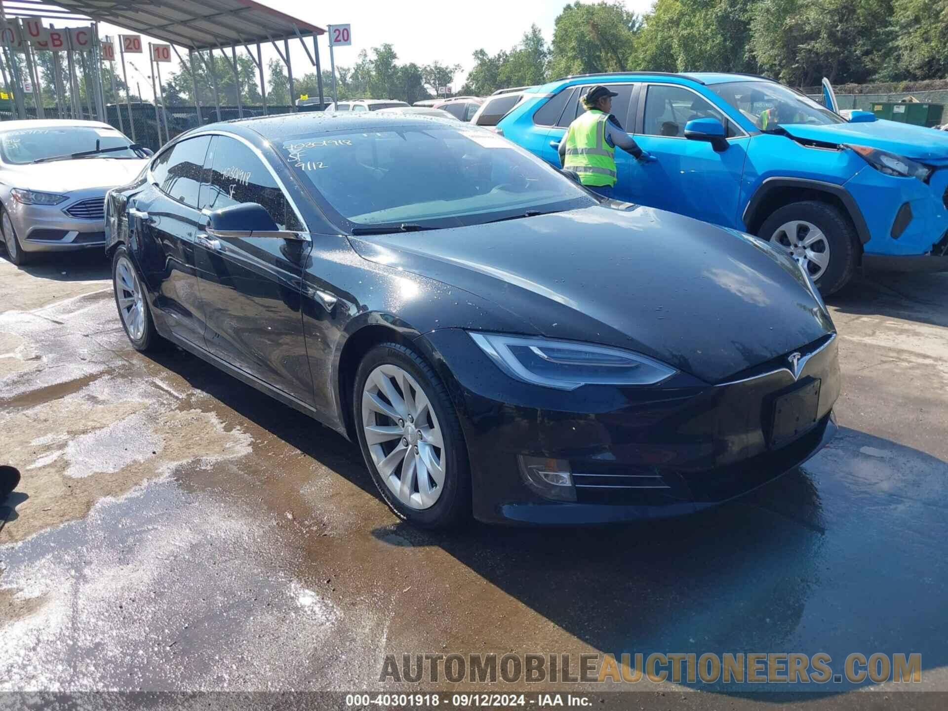 5YJSA1E27JF275454 TESLA MODEL S 2018