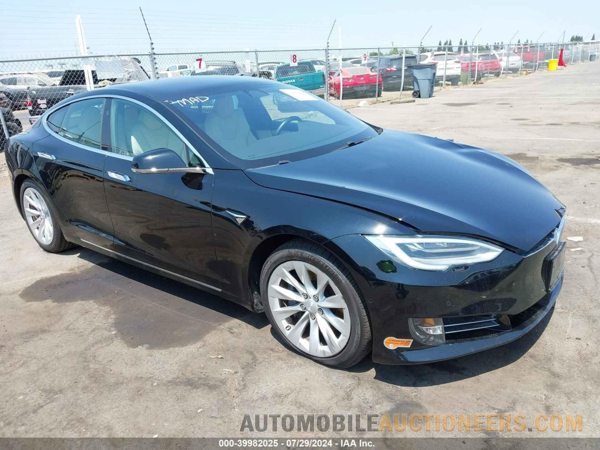 5YJSA1E27LF366467 TESLA MODEL S 2020