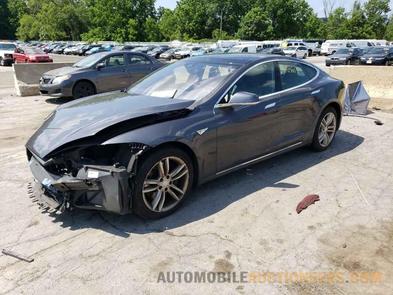 5YJSA1E28GF122607 TESLA MODEL S 2016