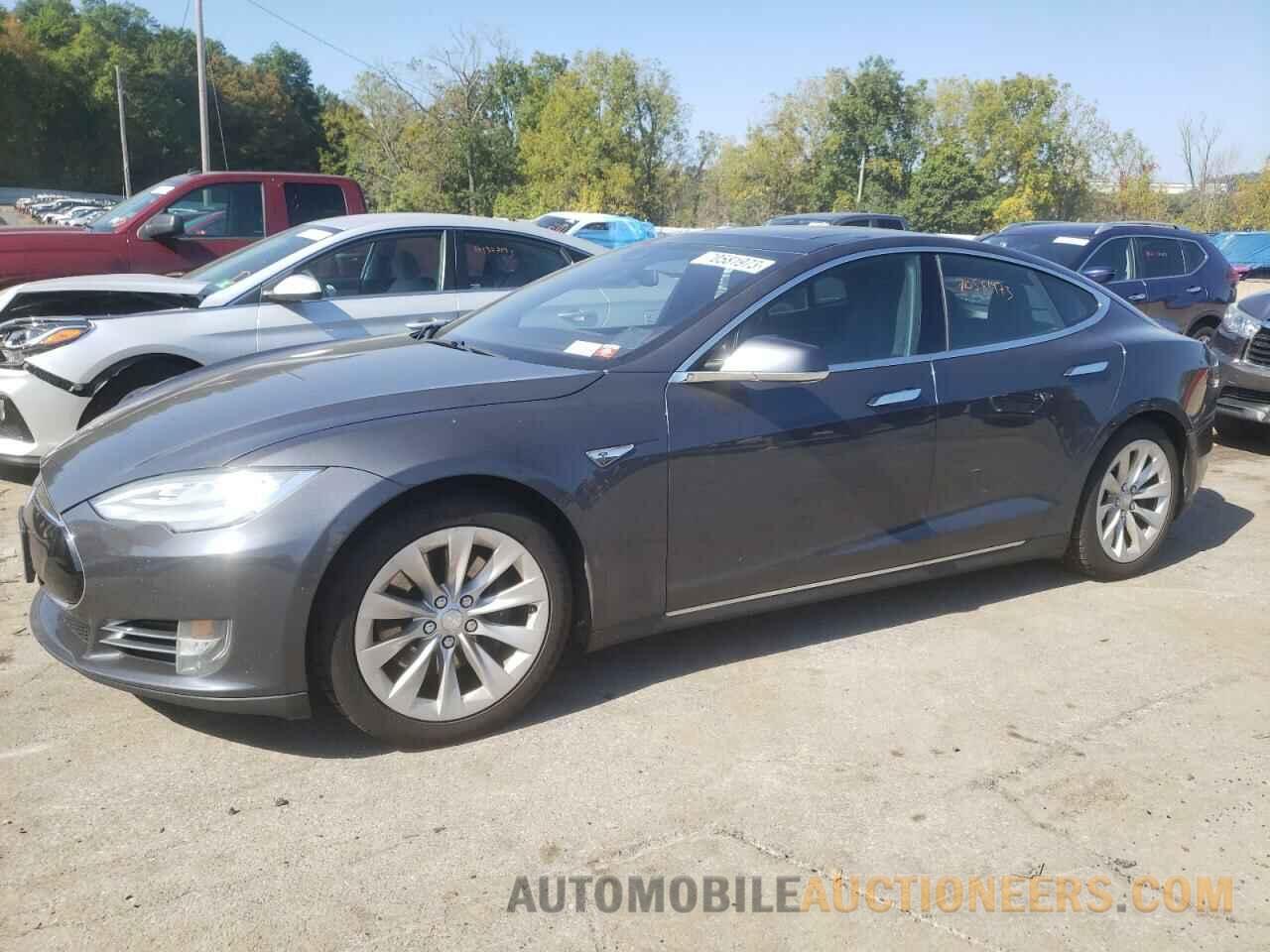 5YJSA1E28GF135356 TESLA MODEL S 2016