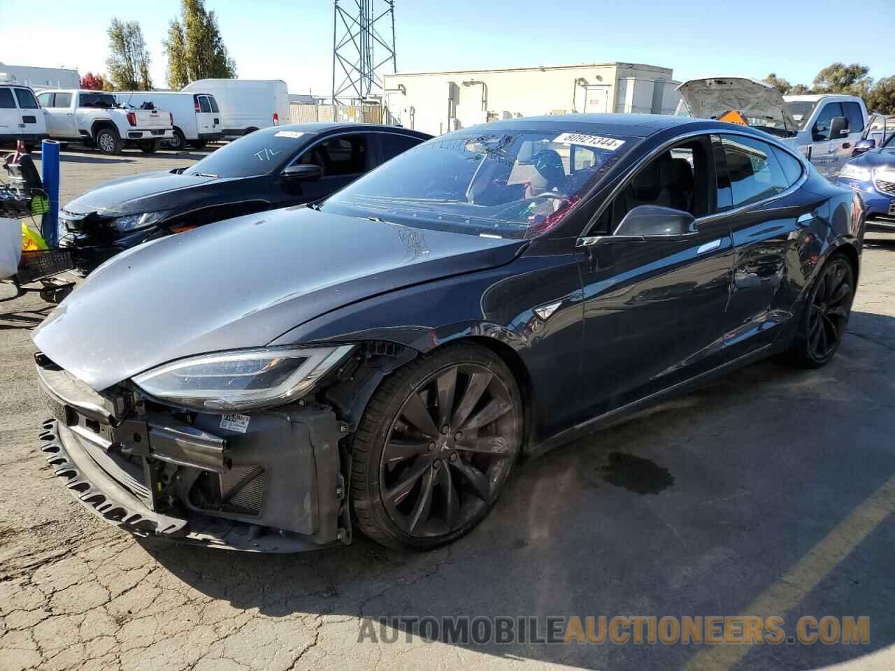 5YJSA1E28GF152822 TESLA MODEL S 2016