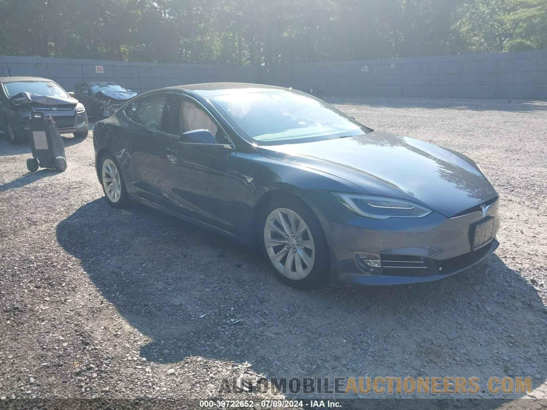 5YJSA1E28HF189340 TESLA MODEL S 2017