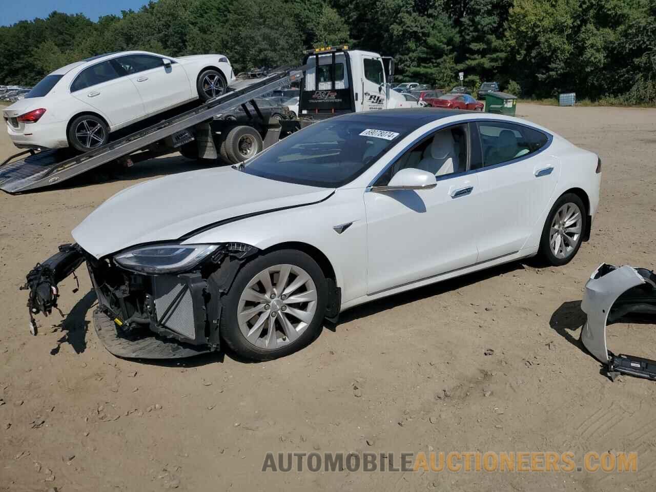 5YJSA1E28HF204337 TESLA MODEL S 2017