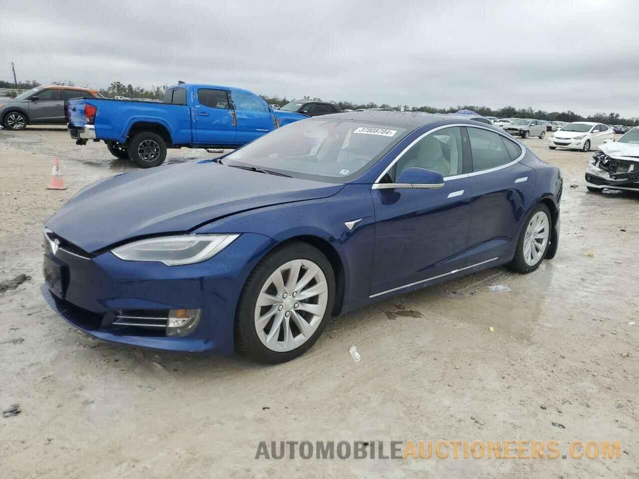 5YJSA1E28JF243581 TESLA MODEL S 2018