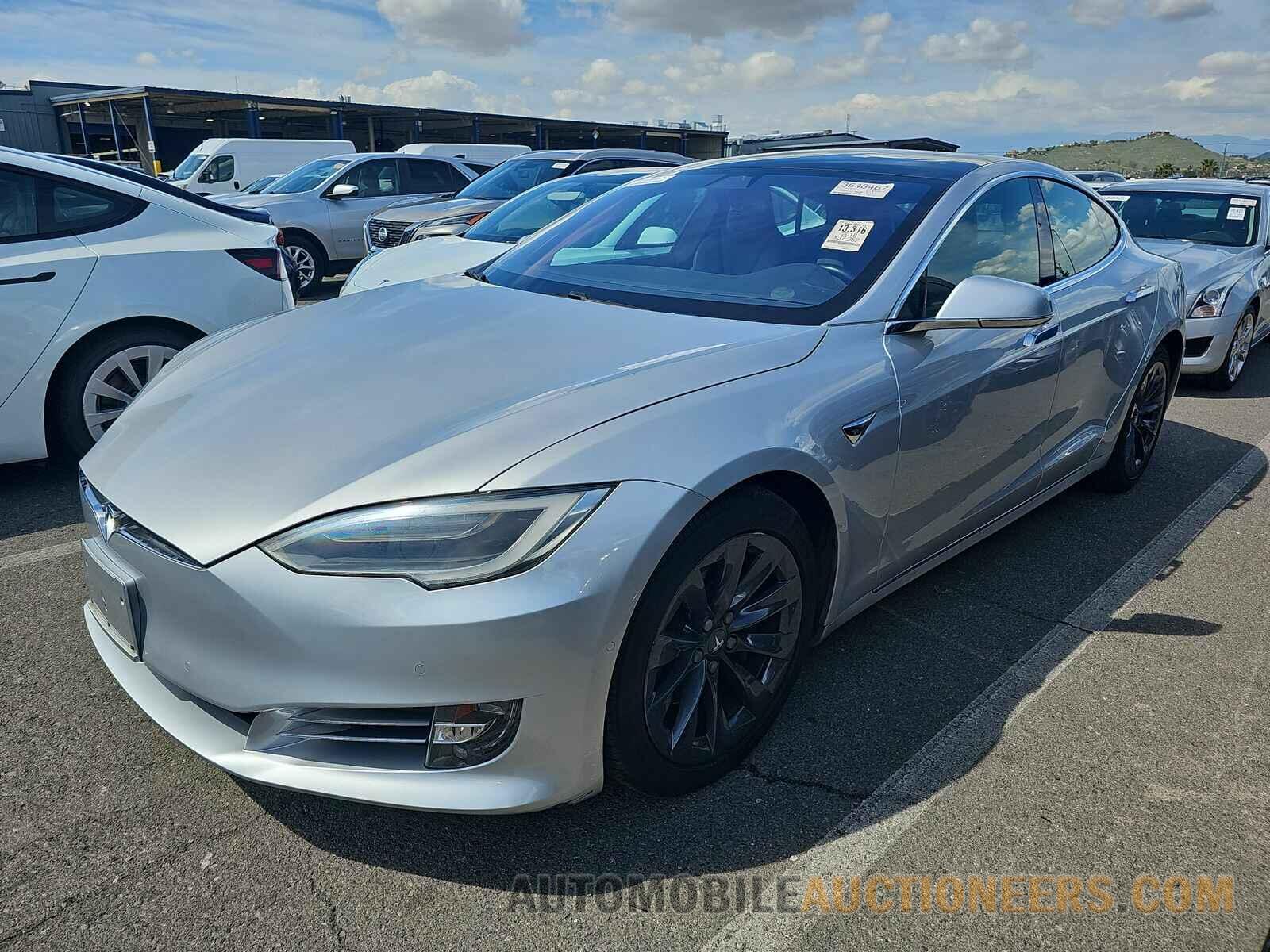 5YJSA1E28JF250515 Tesla Model S 2018