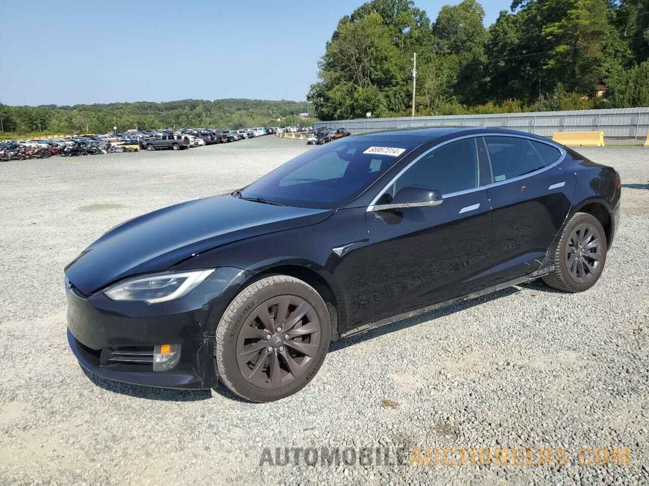 5YJSA1E28JF259652 TESLA MODEL S 2018