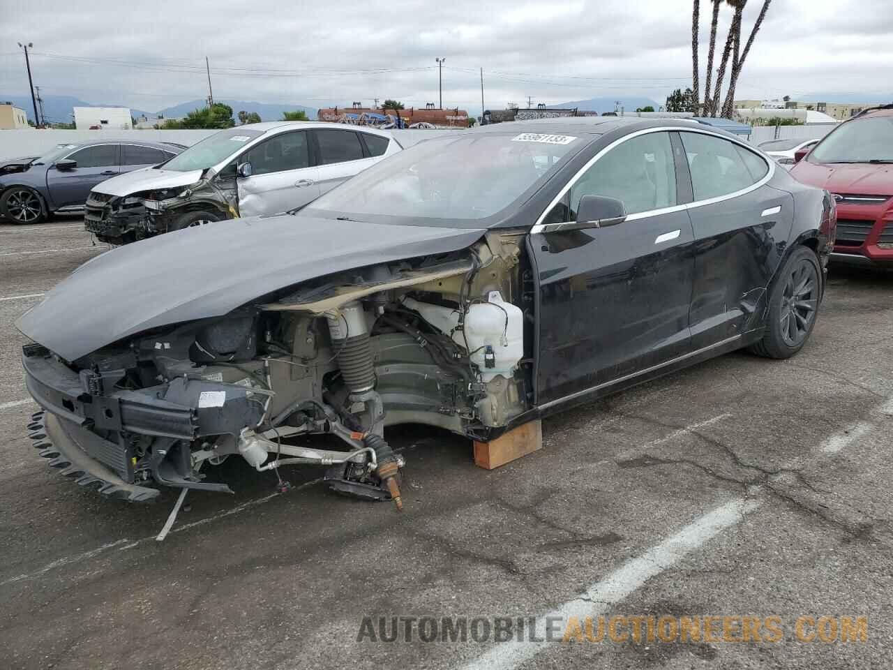 5YJSA1E28JF272918 TESLA MODEL S 2018