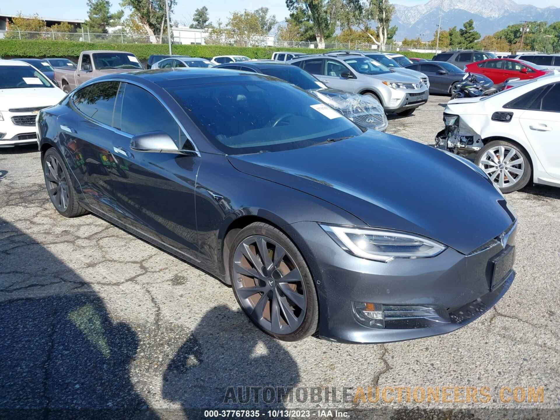 5YJSA1E28JF289184 TESLA MODEL S 2018