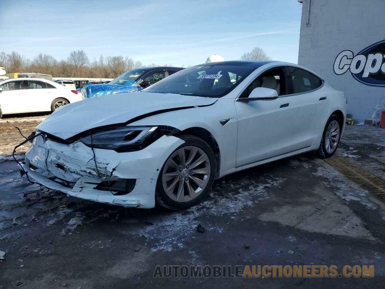 5YJSA1E28KF333962 TESLA MODEL S 2019