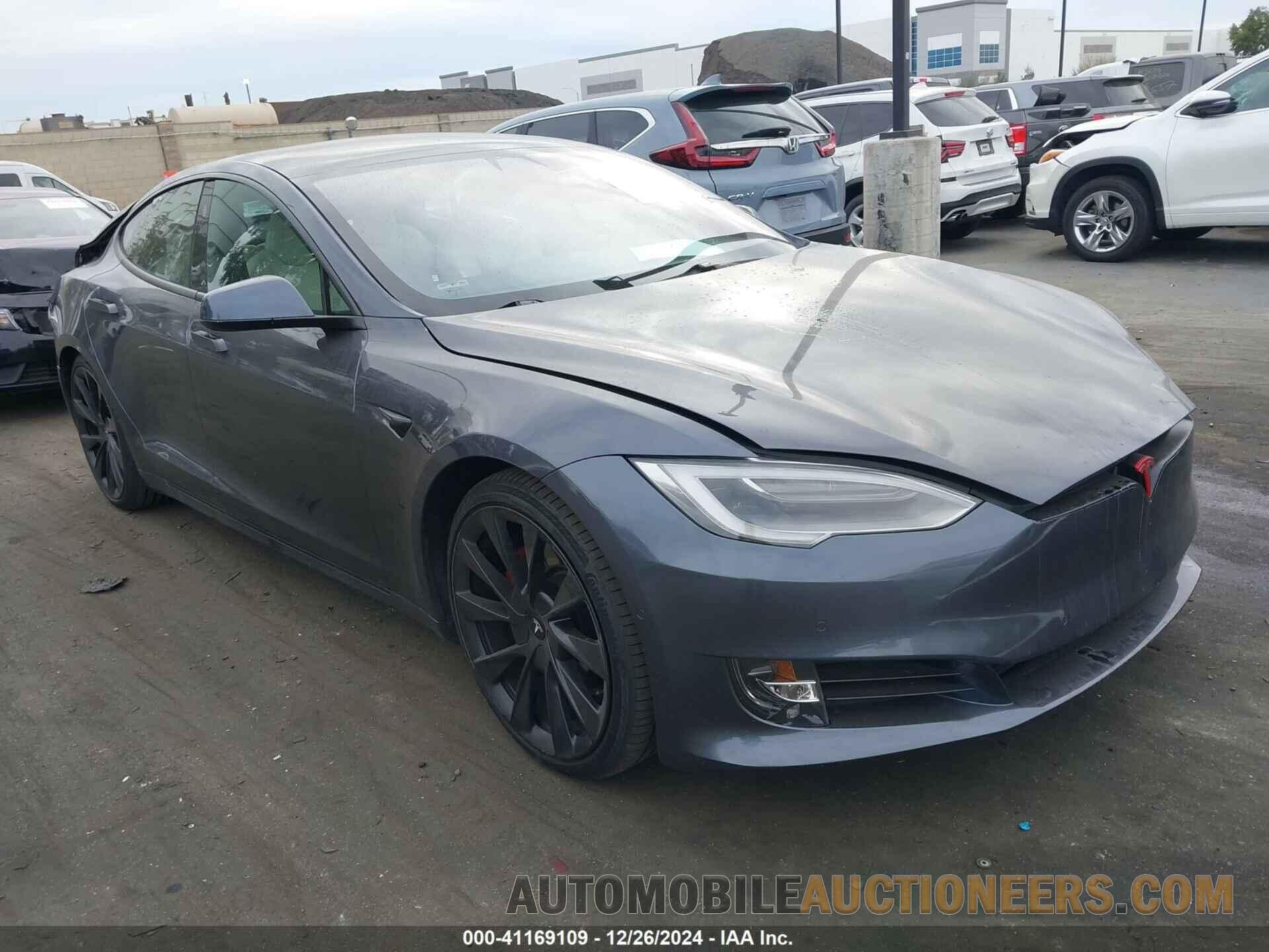 5YJSA1E28LF414994 TESLA MODEL S 2020