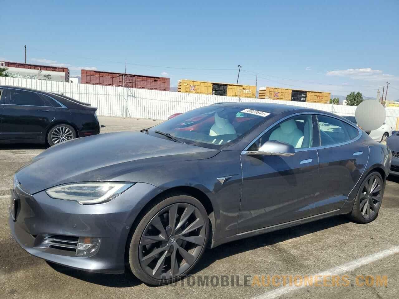 5YJSA1E28MF425611 TESLA MODEL S 2021