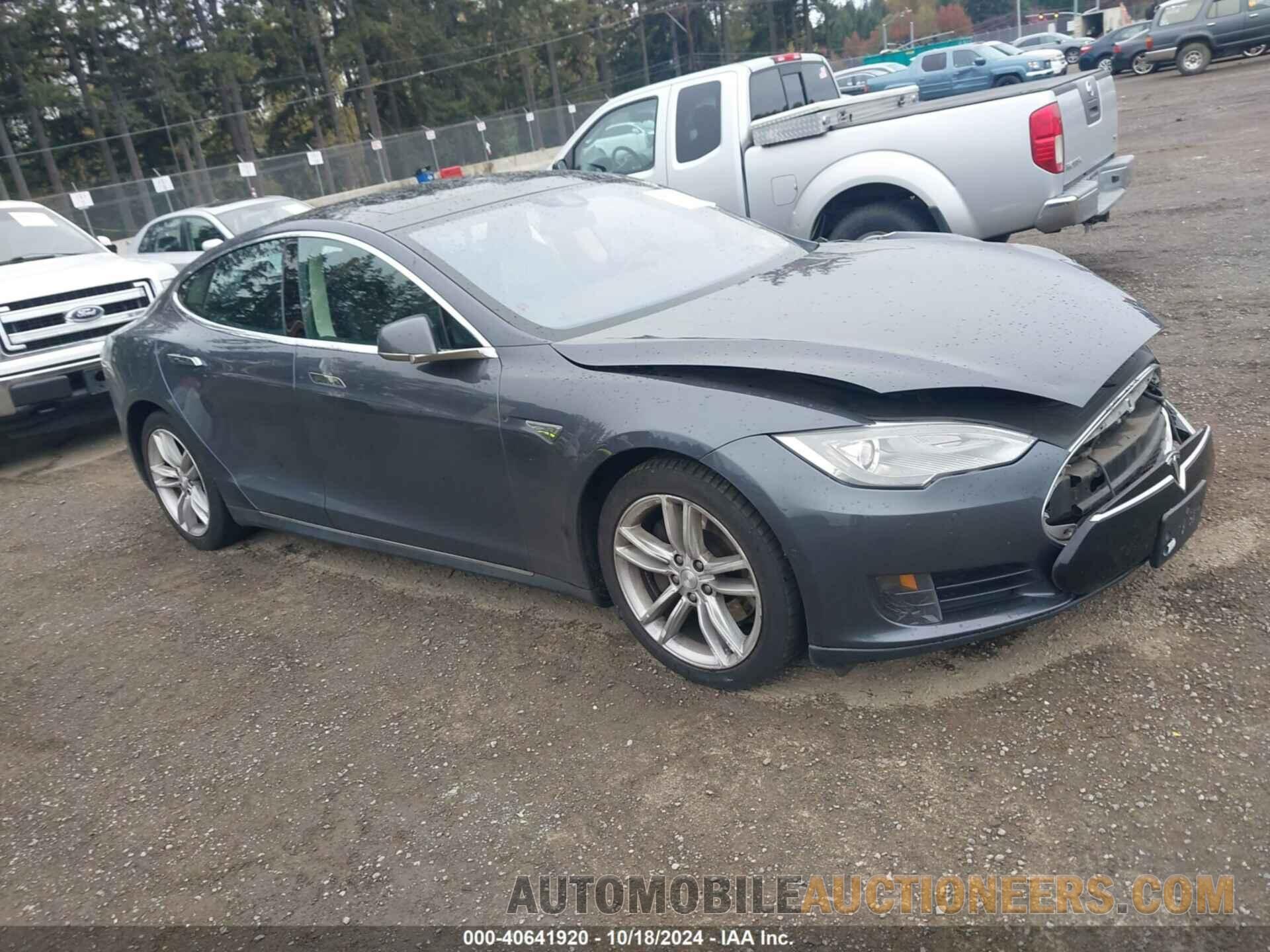 5YJSA1E29FF102042 TESLA MODEL S 2015