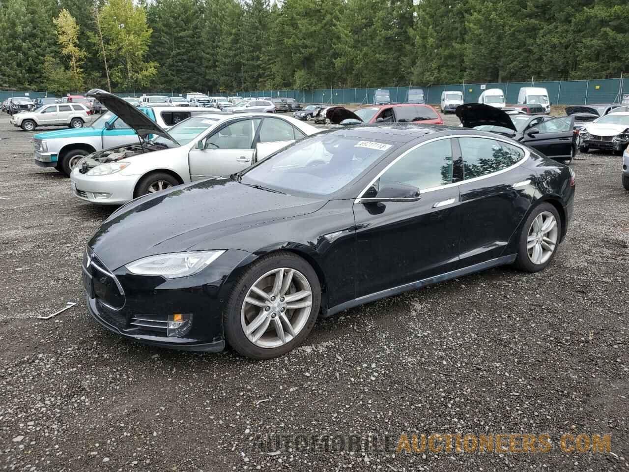 5YJSA1E29FF103305 TESLA MODEL S 2015