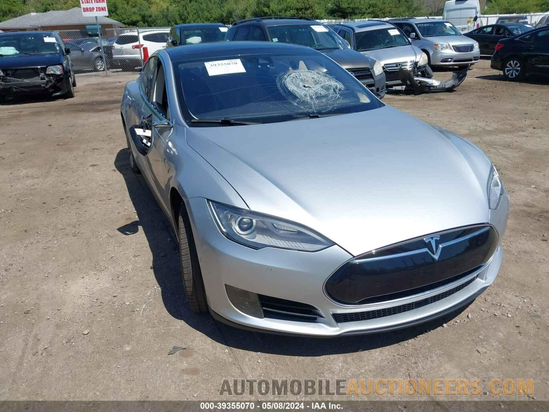 5YJSA1E29FF115020 TESLA MODEL S 2015