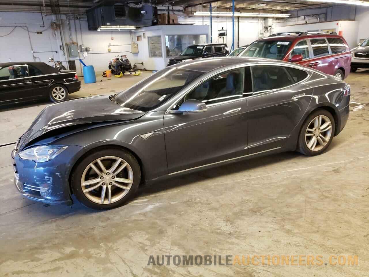 5YJSA1E29FF116362 TESLA MODEL S 2015