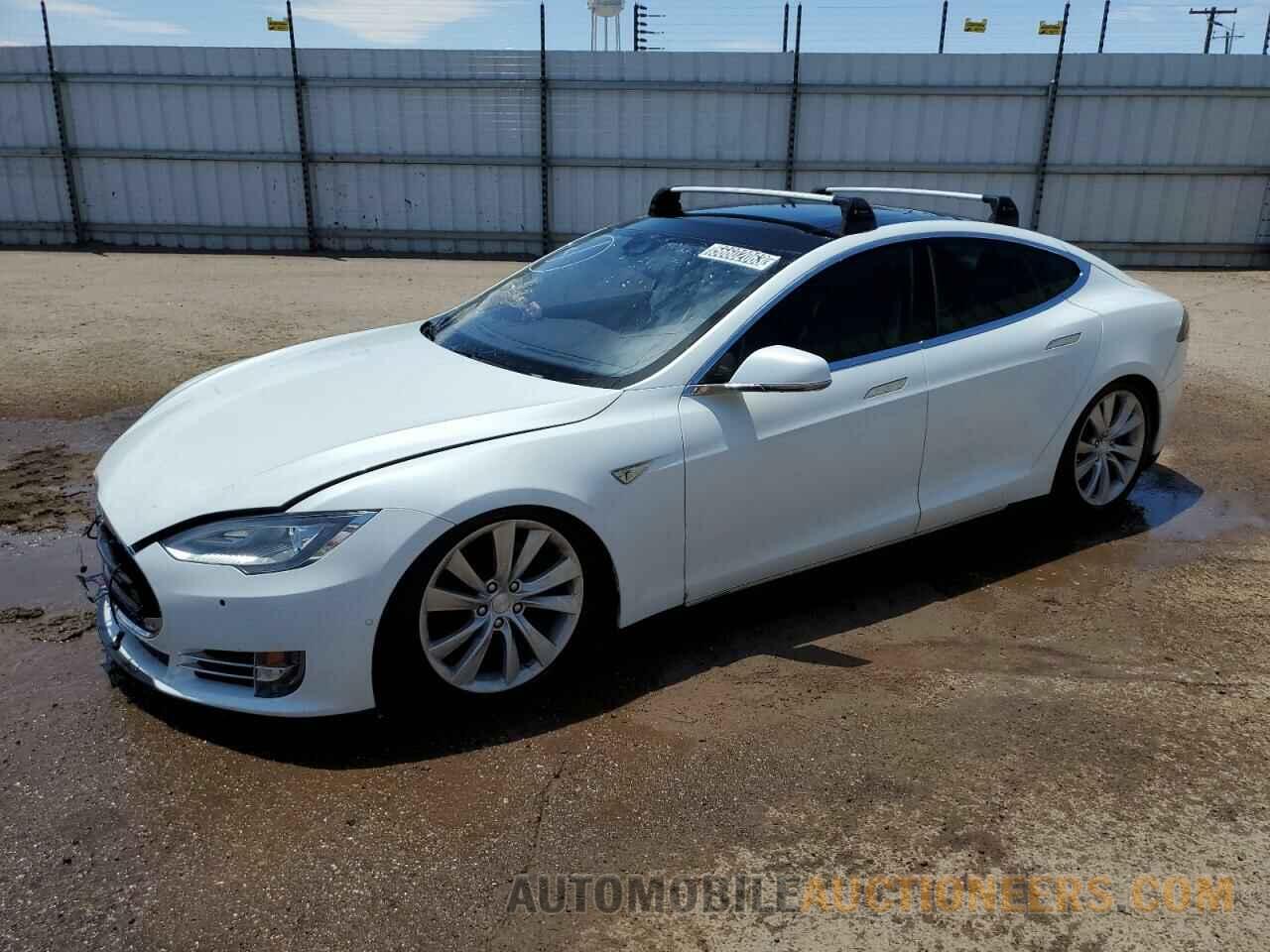 5YJSA1E29FF118354 TESLA MODEL S 2015