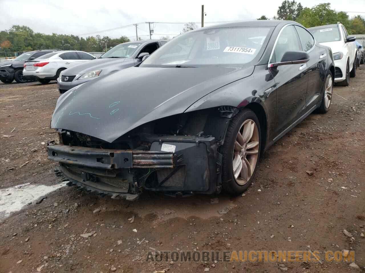 5YJSA1E29GF121983 TESLA MODEL S 2016