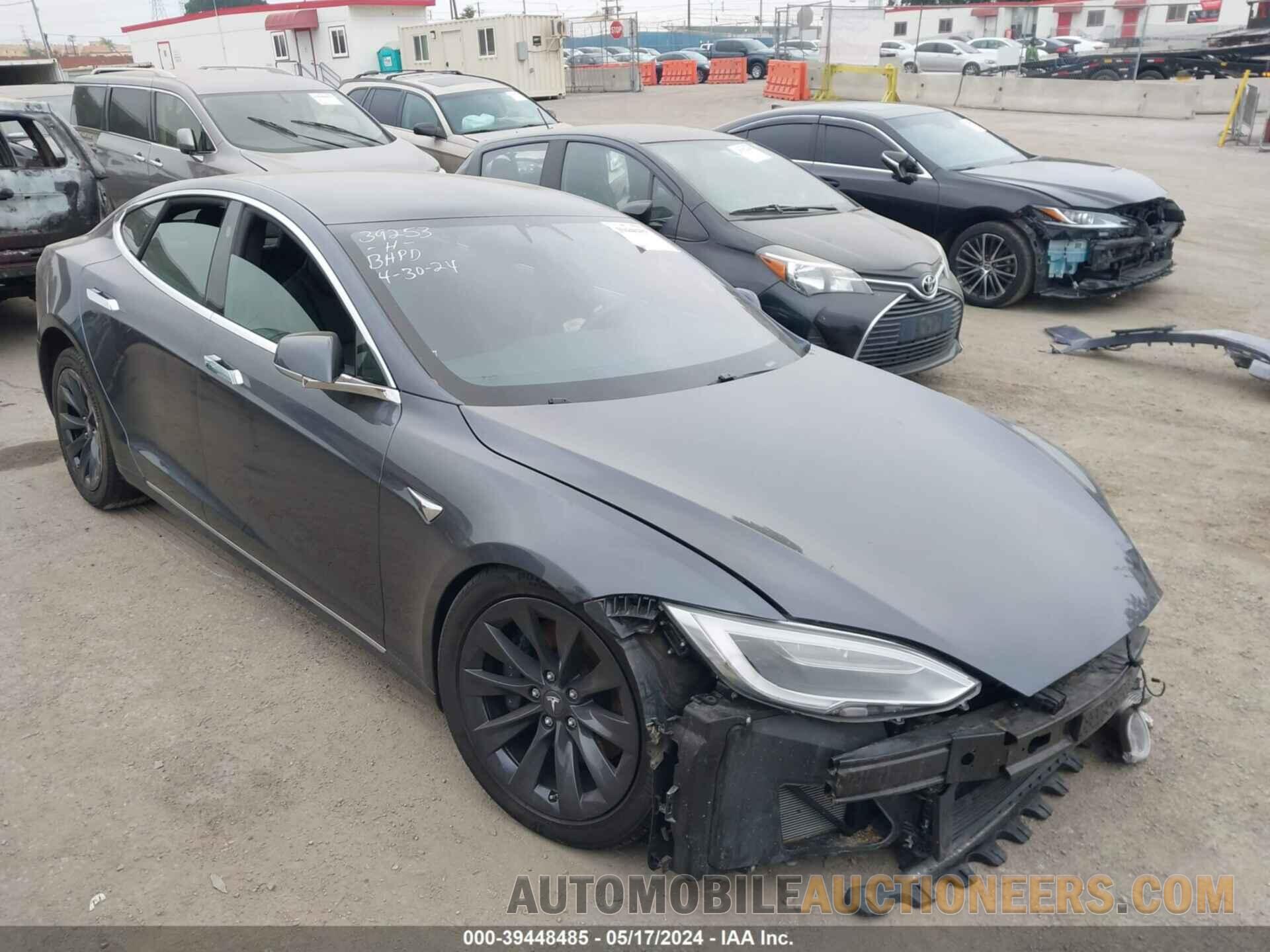 5YJSA1E29JF261586 TESLA MODEL S 2018