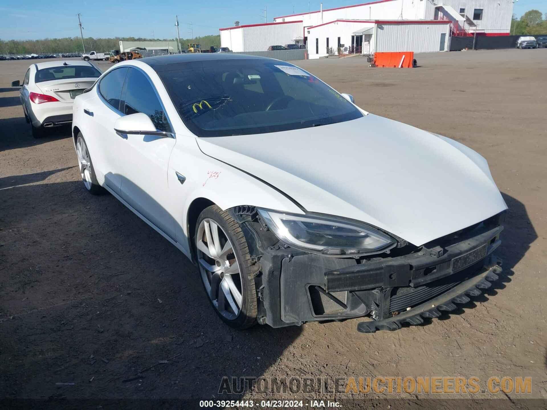 5YJSA1E29JF263368 TESLA MODEL S 2018