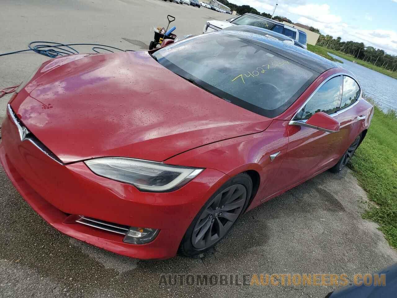 5YJSA1E29JF273186 TESLA MODEL S 2018