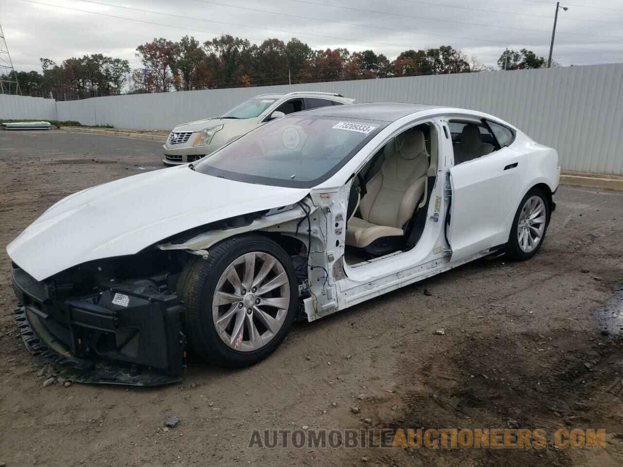 5YJSA1E29JF283880 TESLA MODEL S 2018