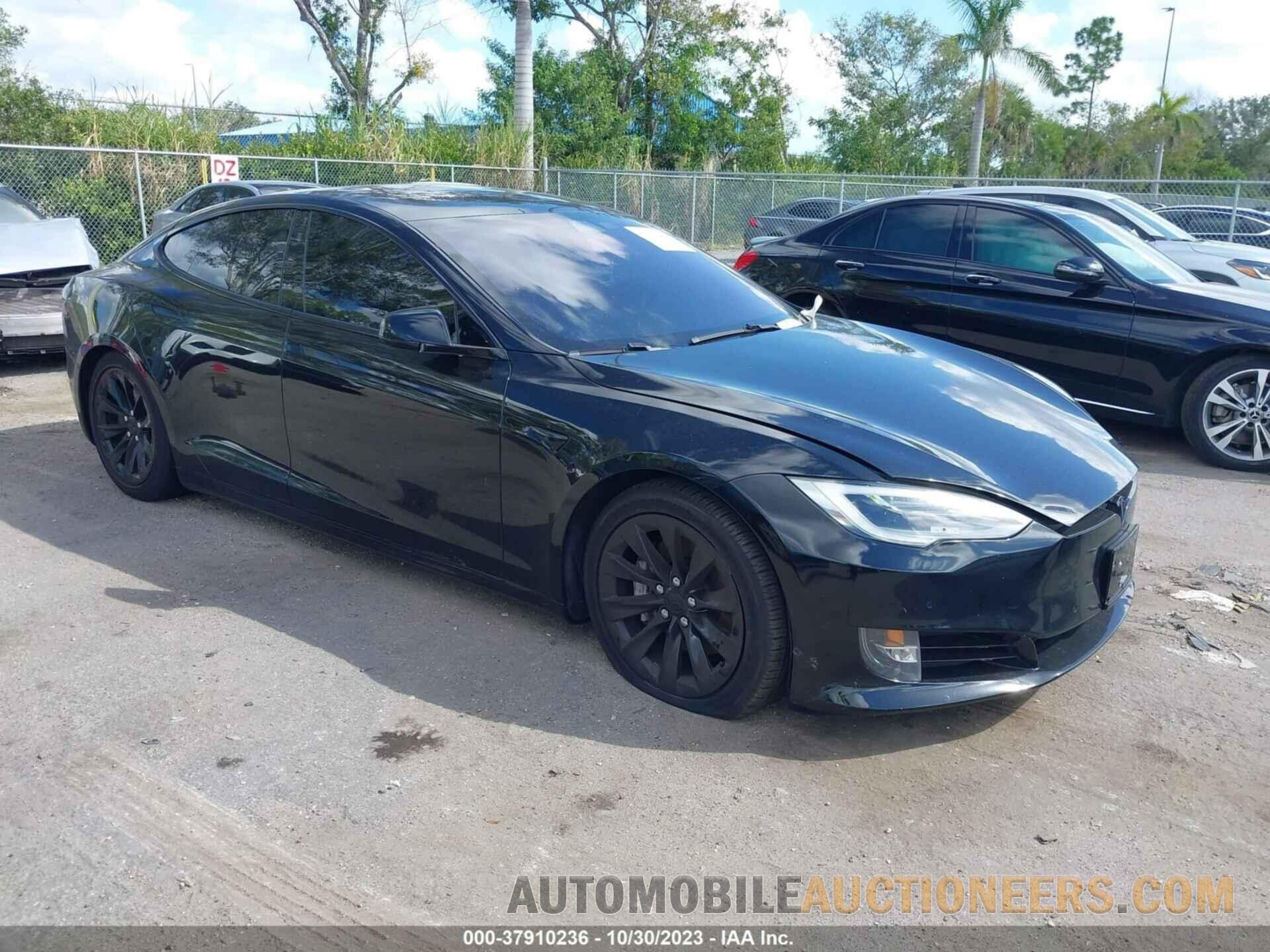 5YJSA1E29JF288013 TESLA MODEL S 2018