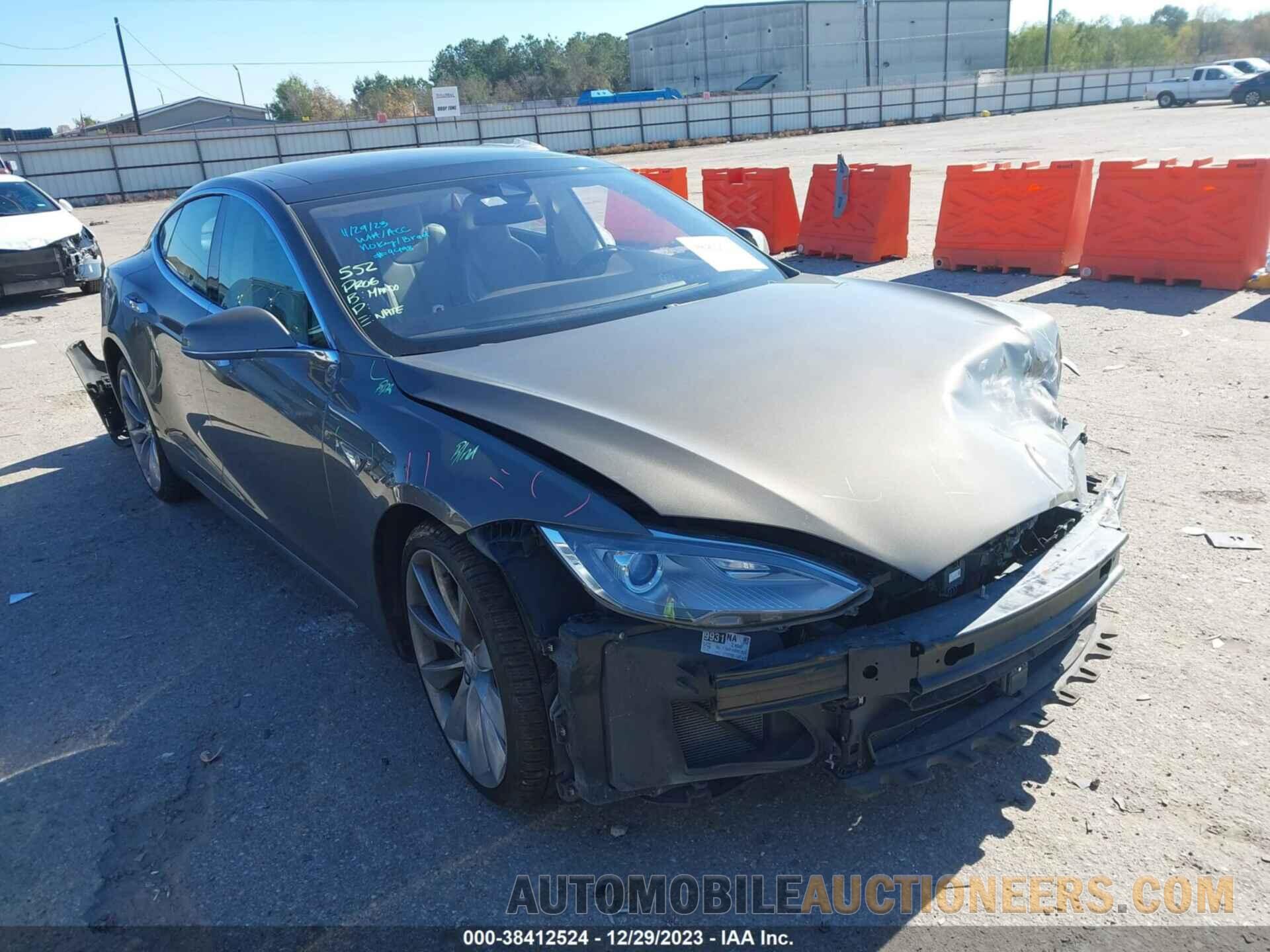 5YJSA1E2XFF109498 TESLA MODEL S 2015