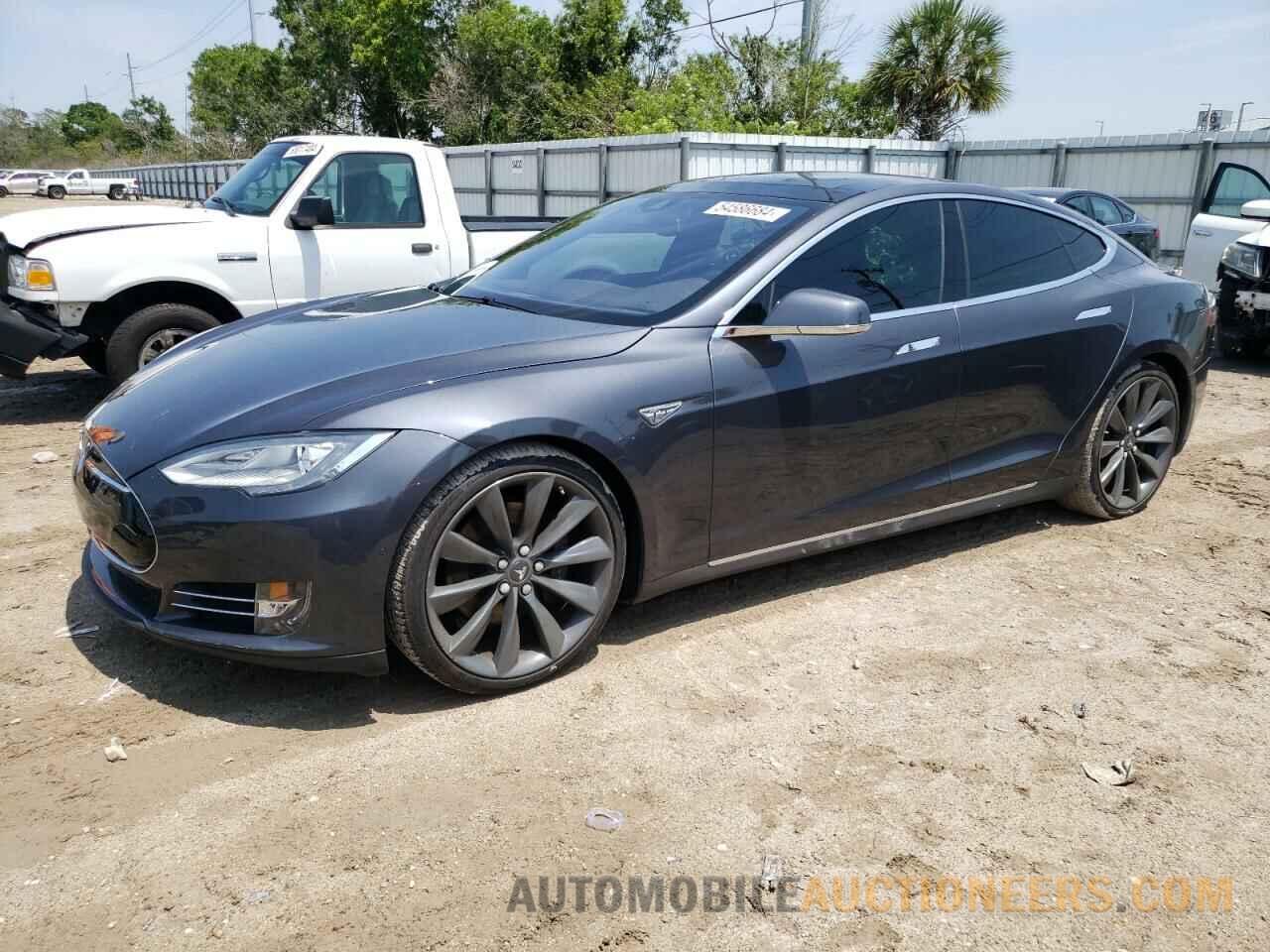 5YJSA1E2XFF109534 TESLA MODEL S 2015