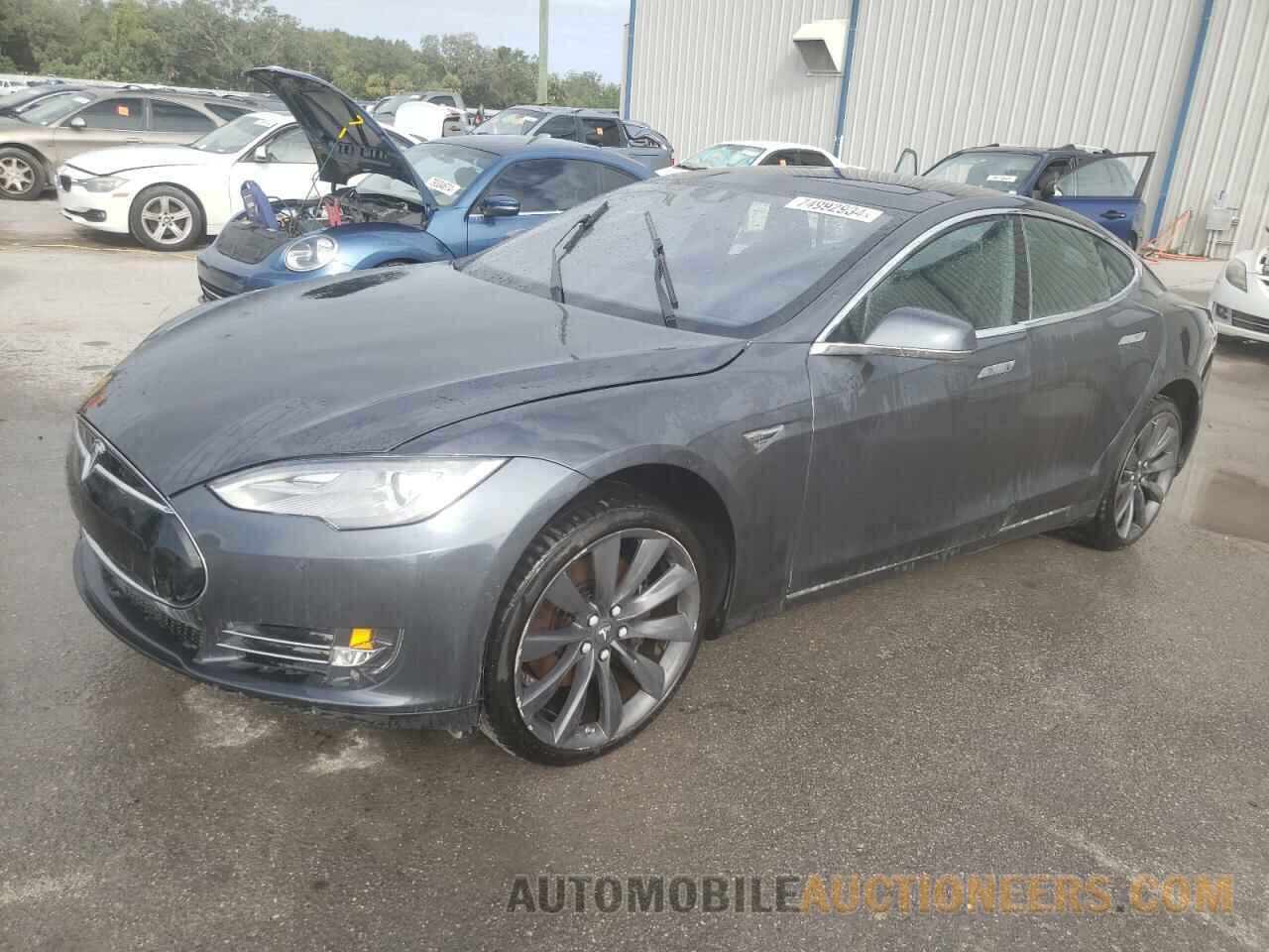 5YJSA1E2XFF117231 TESLA MODEL S 2015