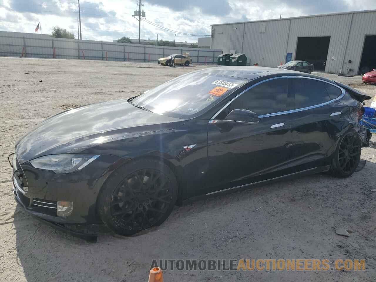 5YJSA1E2XGF130580 TESLA MODEL S 2016