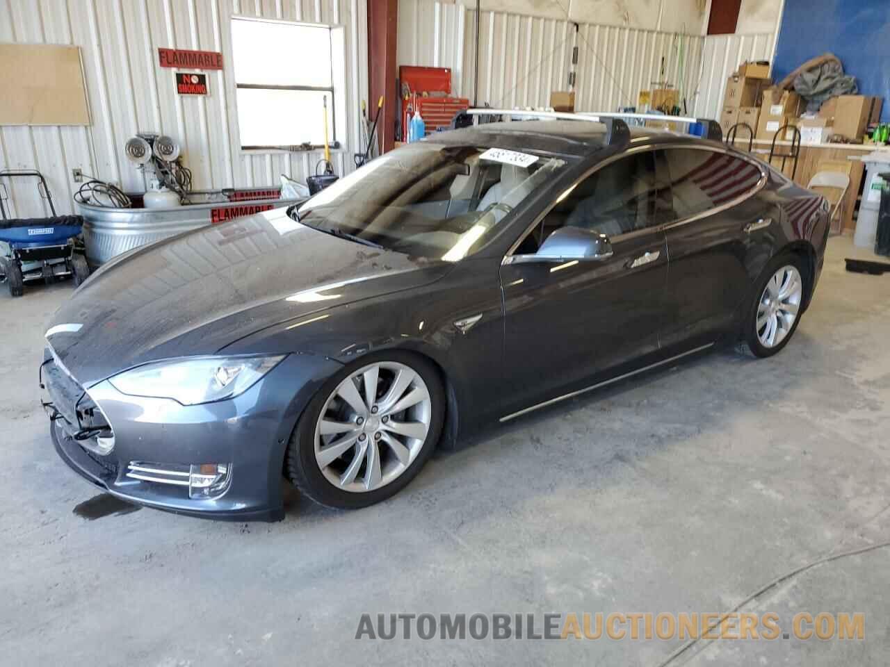 5YJSA1E2XGF132409 TESLA MODEL S 2016