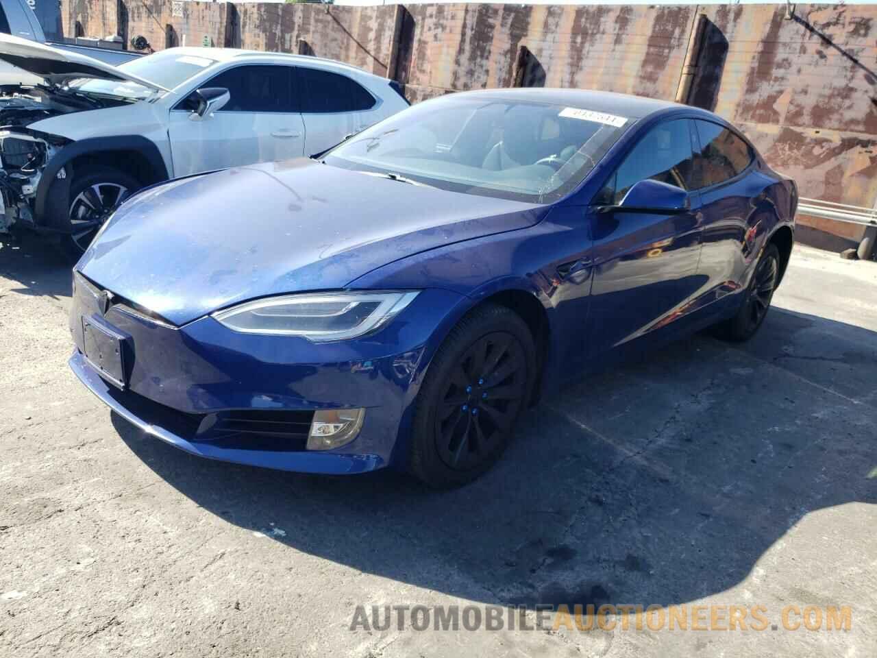 5YJSA1E2XHF230910 TESLA MODEL S 2017