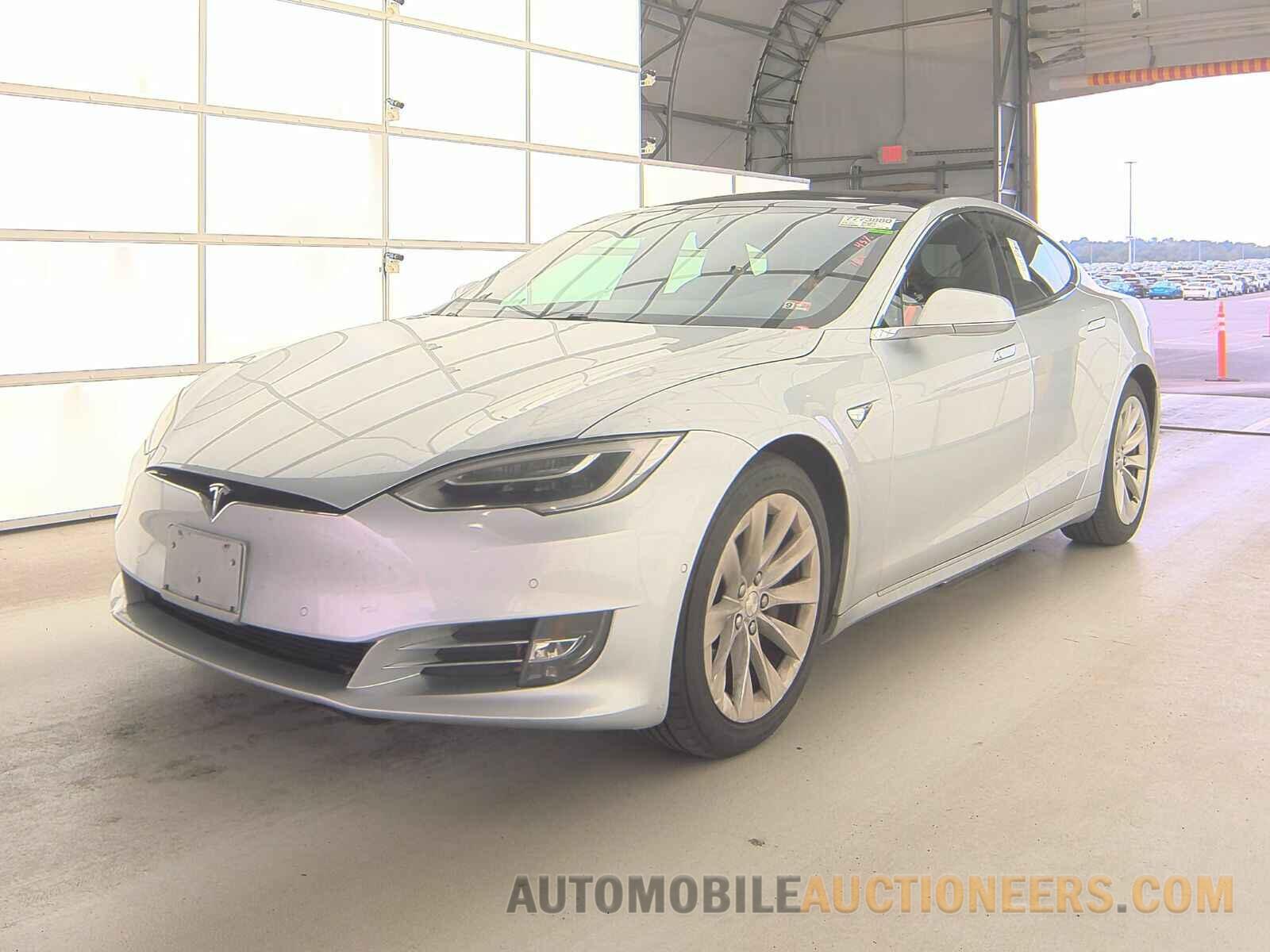 5YJSA1E2XJF244487 Tesla Model S 2018