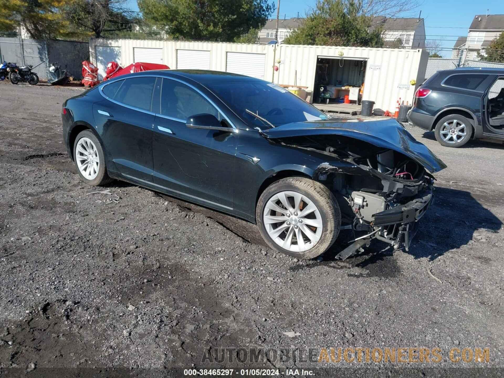 5YJSA1E2XJF294855 TESLA MODEL S 2018