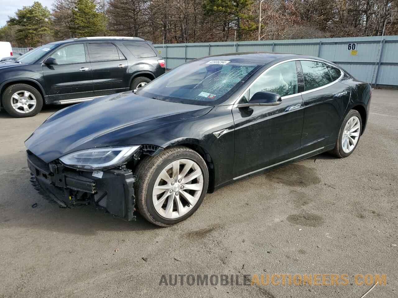 5YJSA1E2XJF295083 TESLA MODEL S 2018