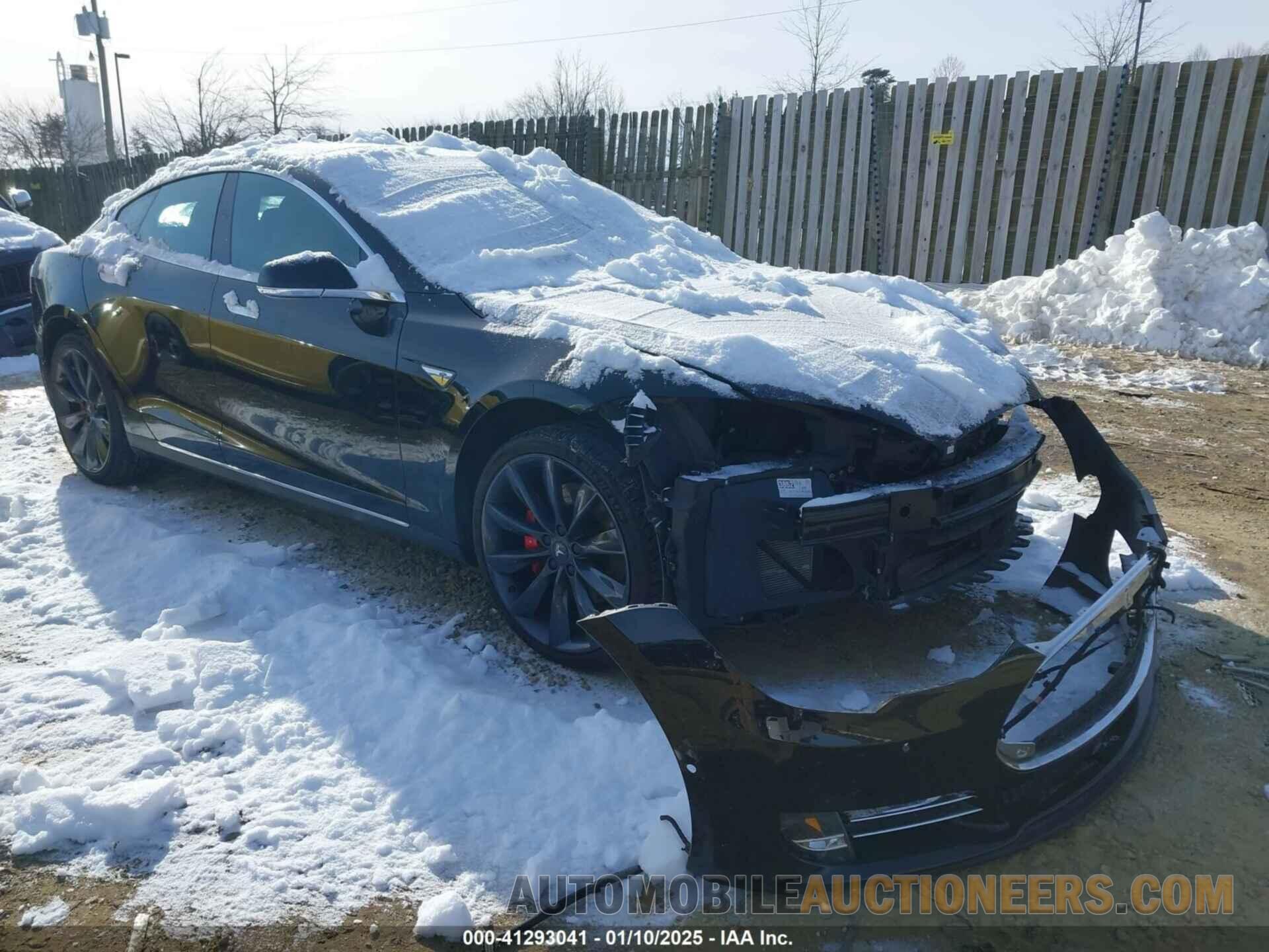 5YJSA1E40FF117515 TESLA MODEL S 2015