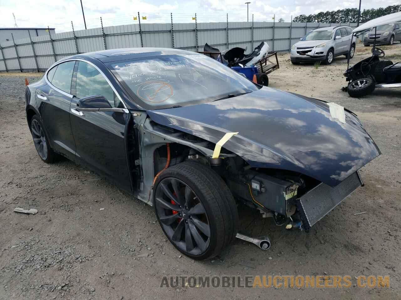 5YJSA1E40GF128905 TESLA MODEL S 2016