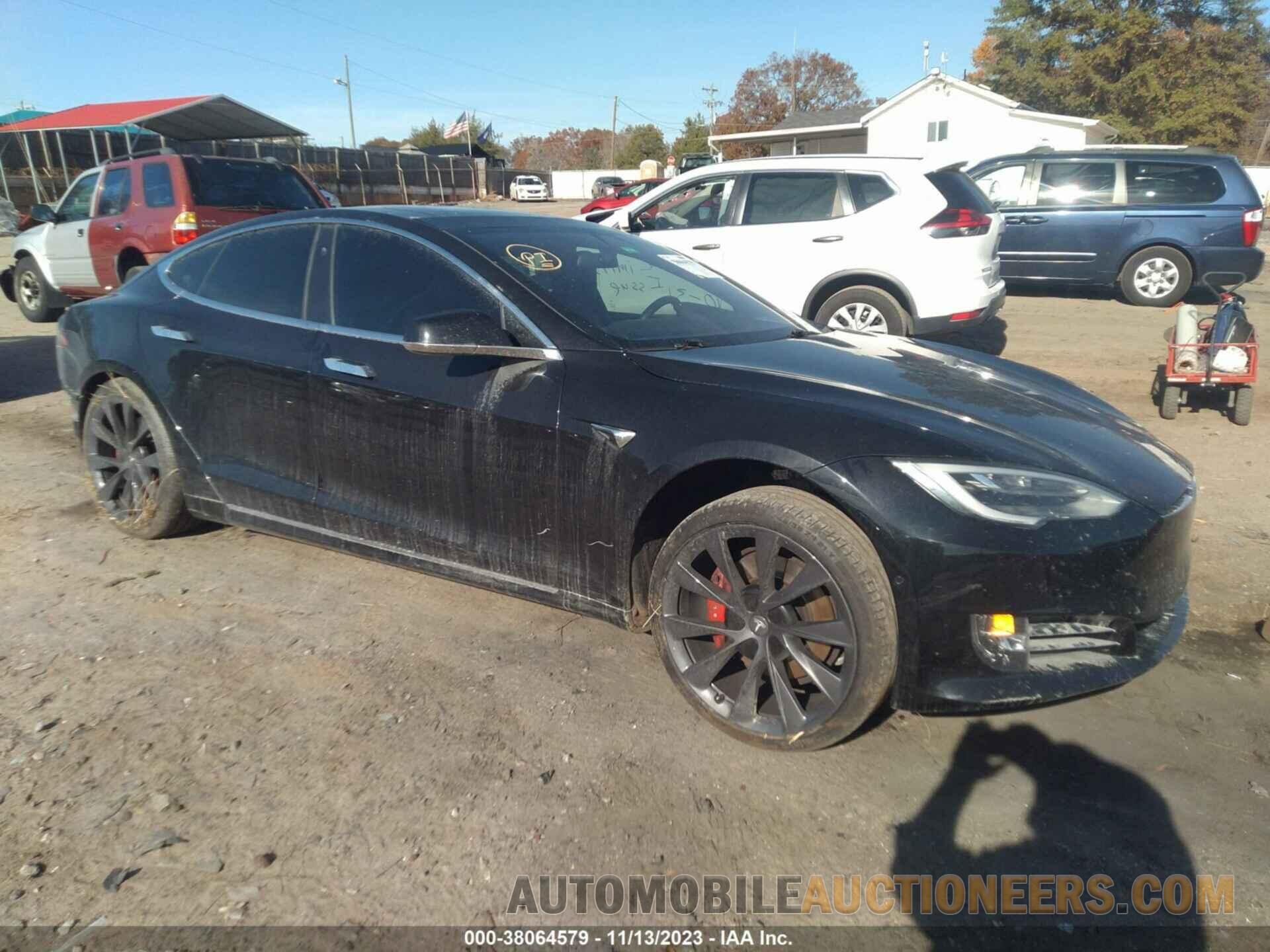 5YJSA1E40JF267570 TESLA MODEL S 2018