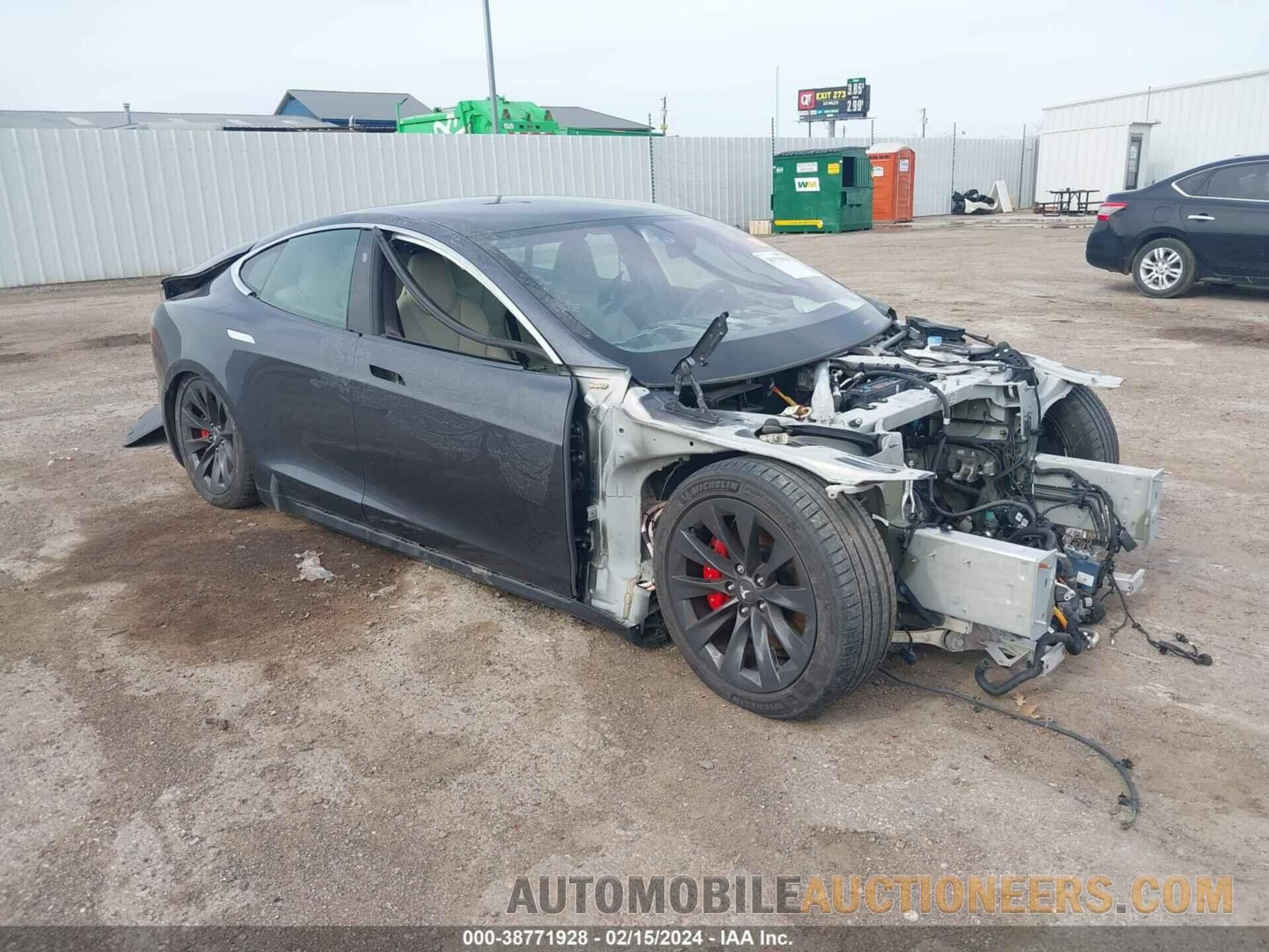 5YJSA1E40KF335464 TESLA MODEL S 2019